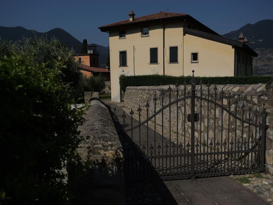 La Corte Del Cigno Monte Isola Dış mekan fotoğraf